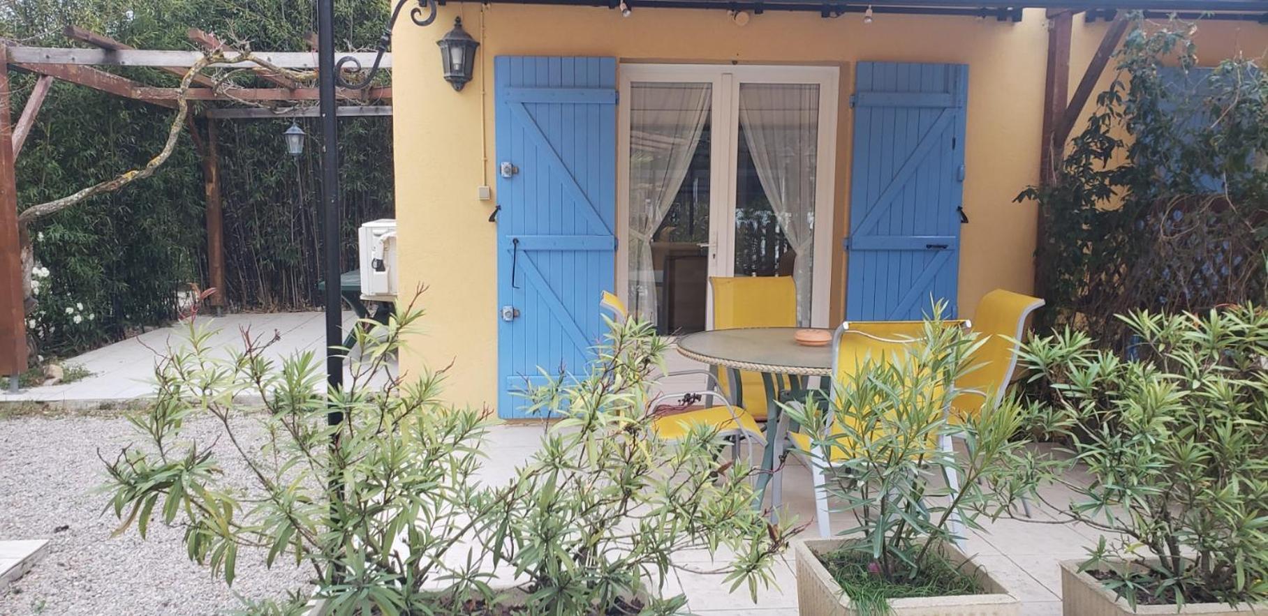 Les Glycines Villa Figanieres Exterior photo